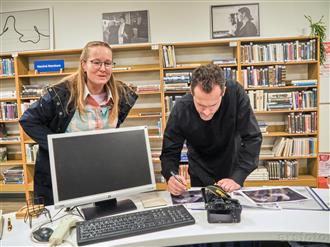 Vernisáž a koncert v knihovně Liteň 72 72